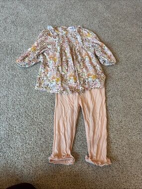 Magnetic Me Floral Tunic and Light Pink Ruffle Leggings matching Set 6-9 months